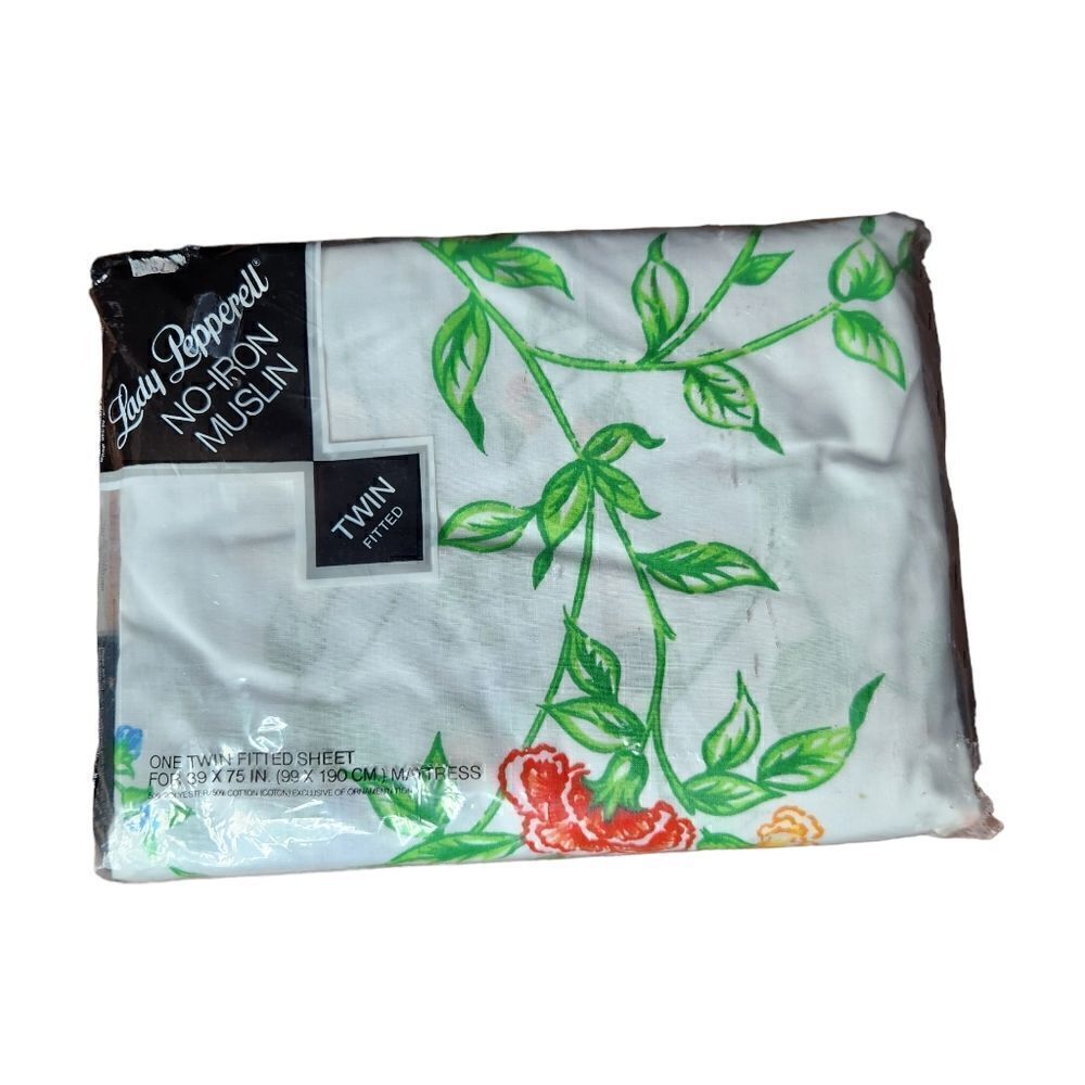 Vintage Lady Pepperell Twin Fitted Bed Sheet White Floral No Iron Muslin NEW